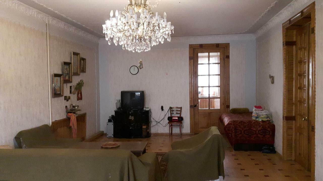 Guli Otel Gori Dış mekan fotoğraf